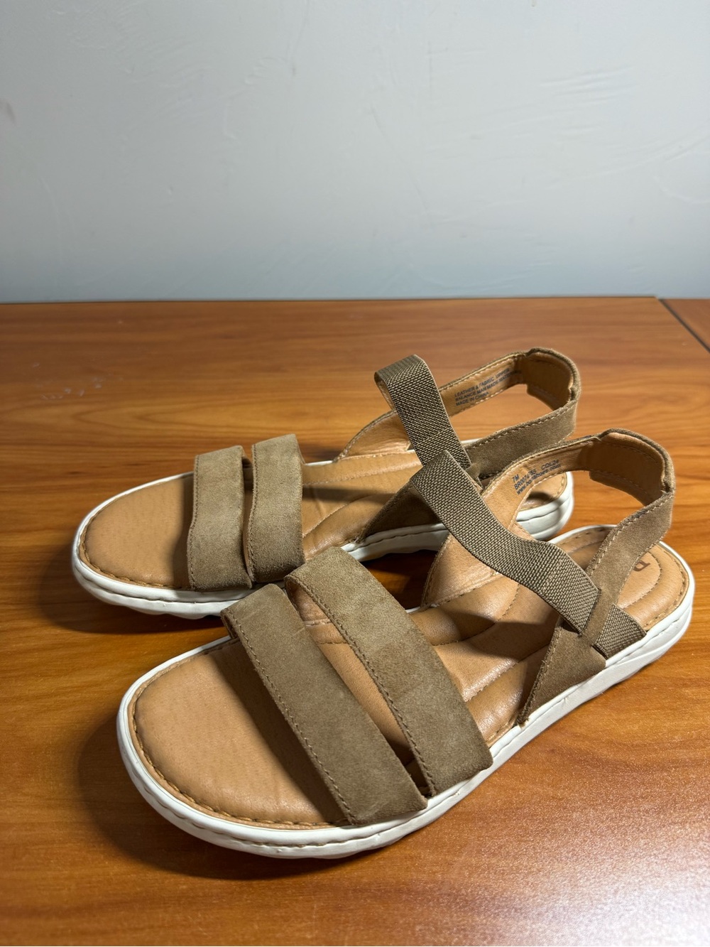 Born Tan Green Slingback Elastic Flat‎ Sandal Leather Suede Comfort Summer W7
